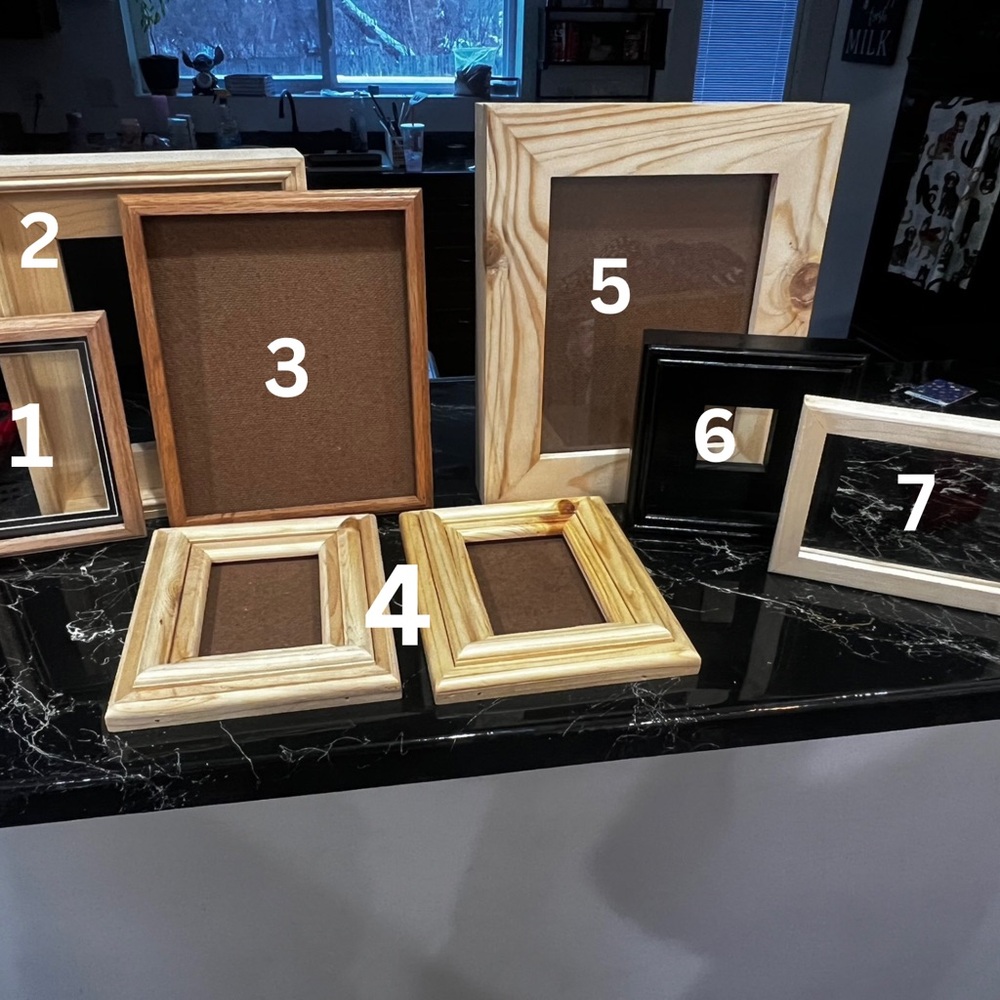 Handcrafted Minimalist Red Oak Picture Frames - Picture 7 of 7